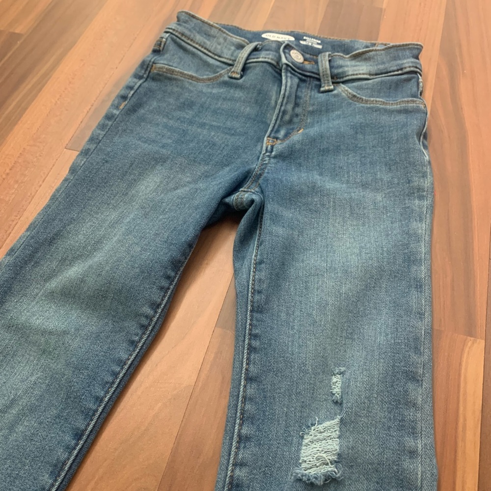 Girls Old Navy Denim jeans - Picture 2 of 5